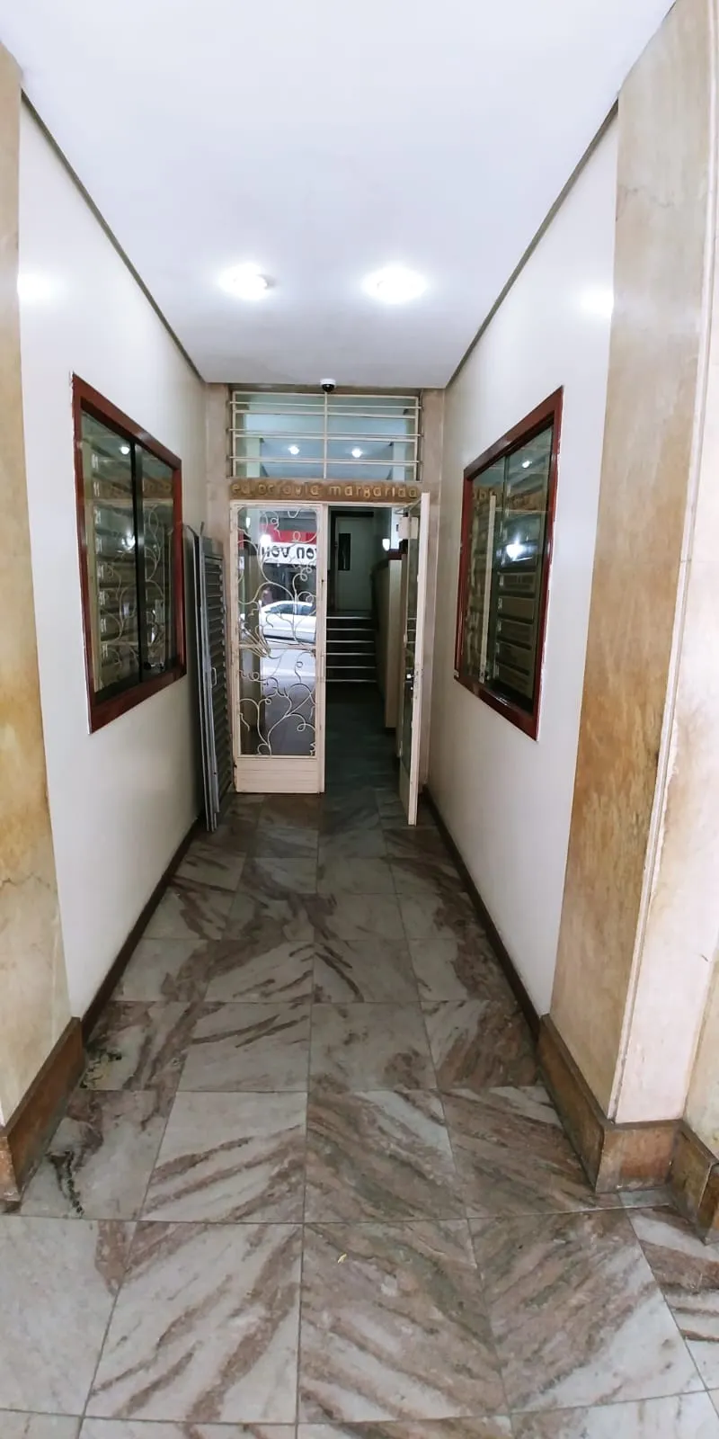 Sala comercial para venda no bairro Centro Histórico em Porto Alegre