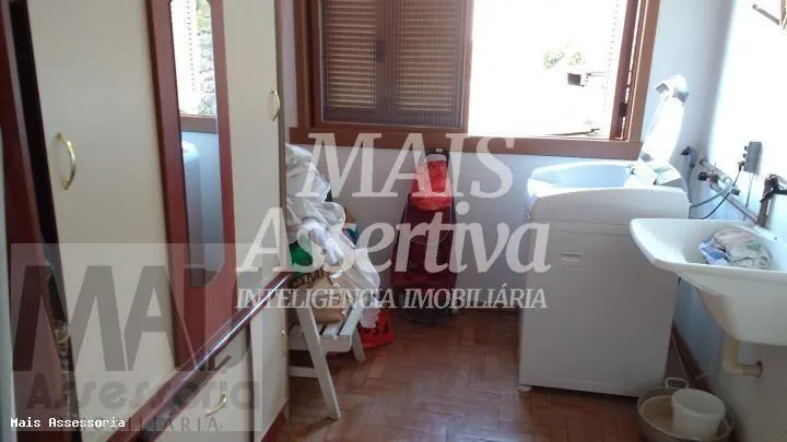 Excelente casa para venda bairro Boa Vista em Novo Hamburgo/RS. 