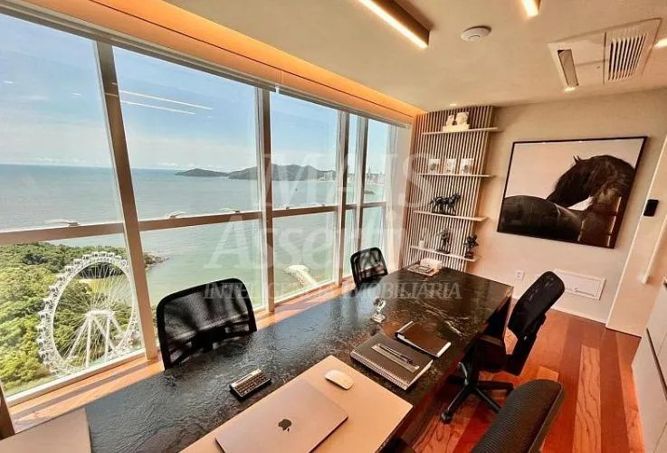 Cobertura de Luxo mobiliada em Balneário Camboriú - Frente mar