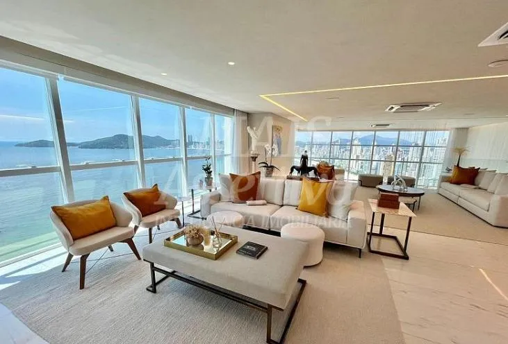 Cobertura de Luxo mobiliada em Balneário Camboriú - Frente mar