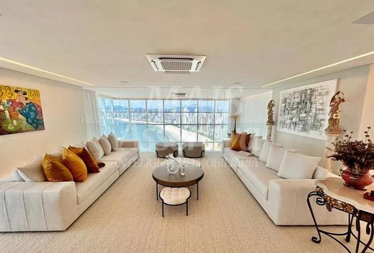 Cobertura de Luxo mobiliada em Balneário Camboriú - Frente mar