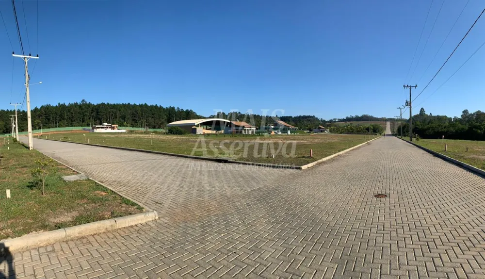 Excelente terreno em condomínio fechado  no bairro Argentina em Criciúma/SC