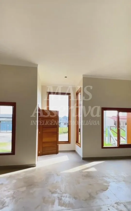 Casa para venda, balneario Figueirinha em Arroio do Sal - 3 Dormitórios 