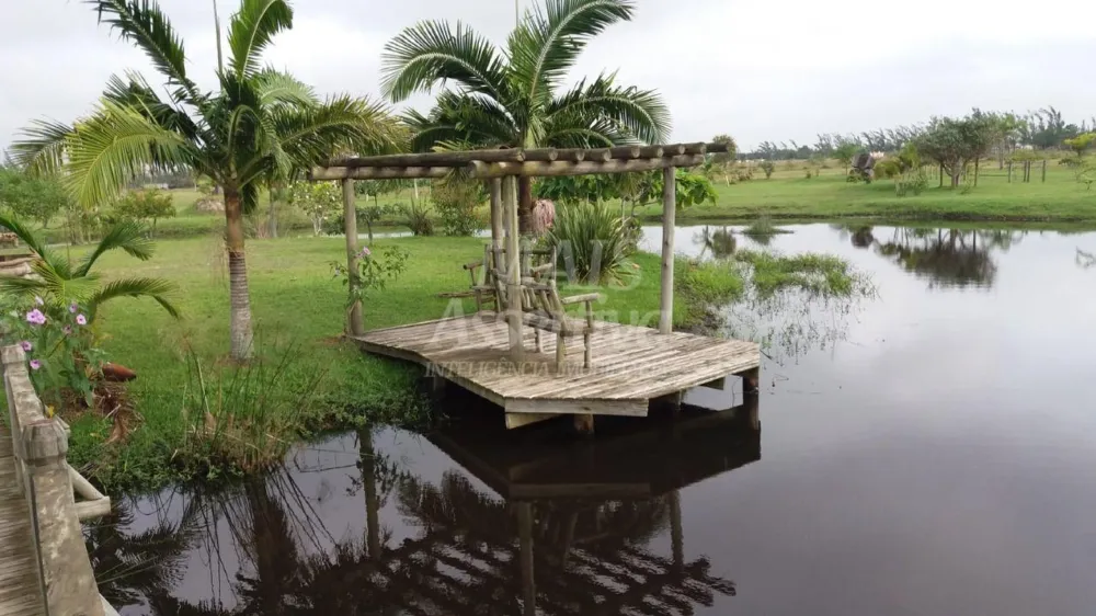 Terreno de esquina em Condomínio Balneário Gaivota