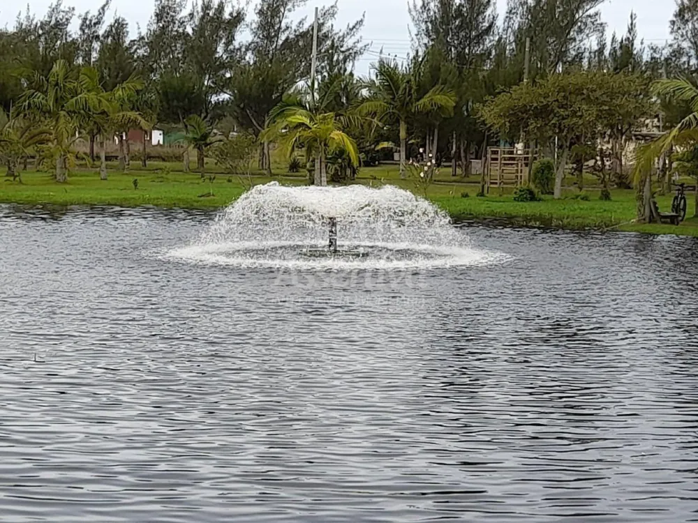 Terreno de esquina em Condomínio Balneário Gaivota