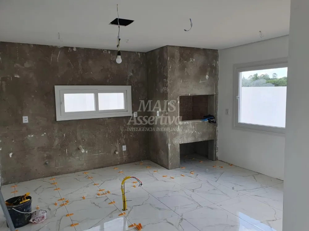 Excelente sobrado de alto padrão em Alphaville, Residencial Lombardia - POA