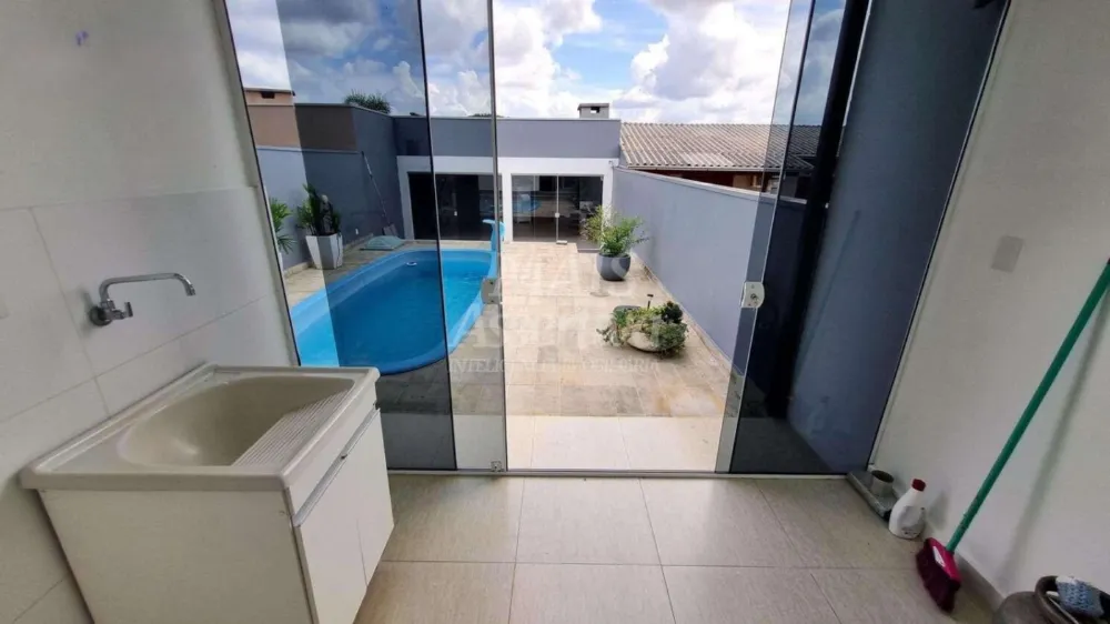 Casa com piscina  para venda em Campo Bom Bairro Imigrante