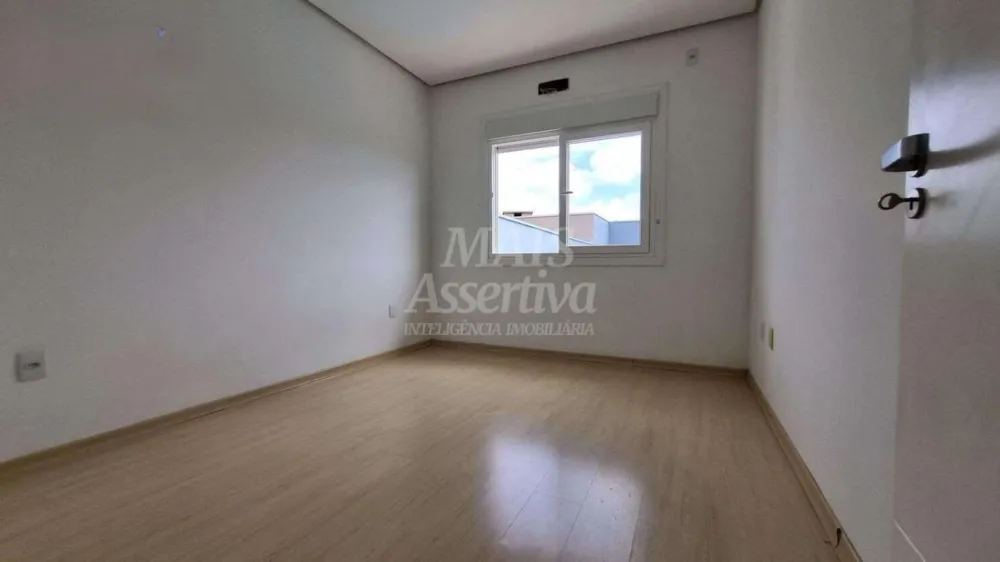 Casa com piscina  para venda em Campo Bom Bairro Imigrante