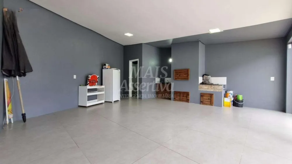 Casa com piscina  para venda em Campo Bom Bairro Imigrante