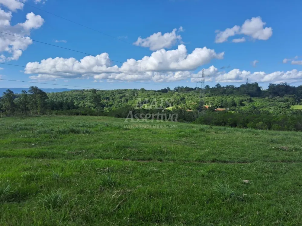 Área de Terras à venda, localizada em Taquara, ótima para plantação ou criação