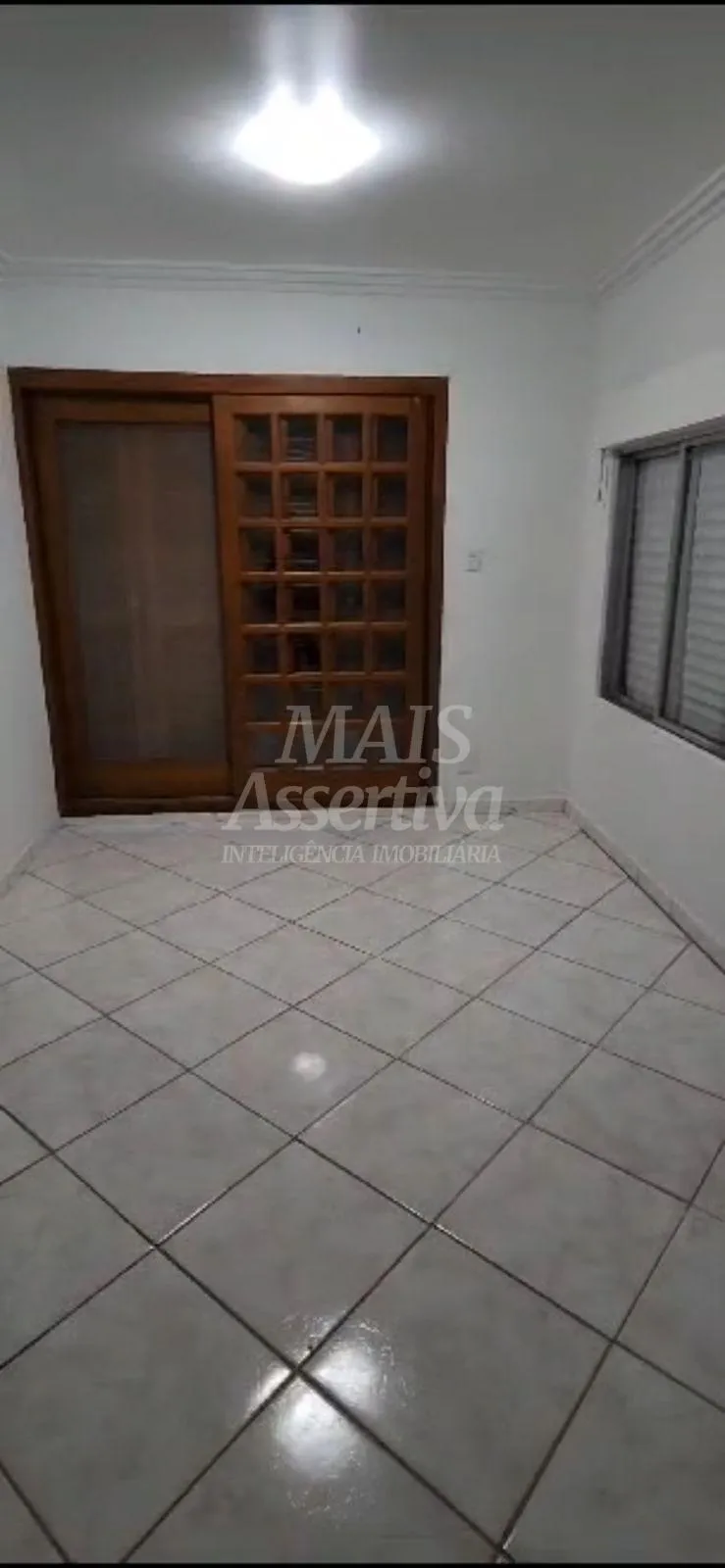Ótimo sobrado para venda, no bairro Igara em Canoas/RS - 4 dormitórios