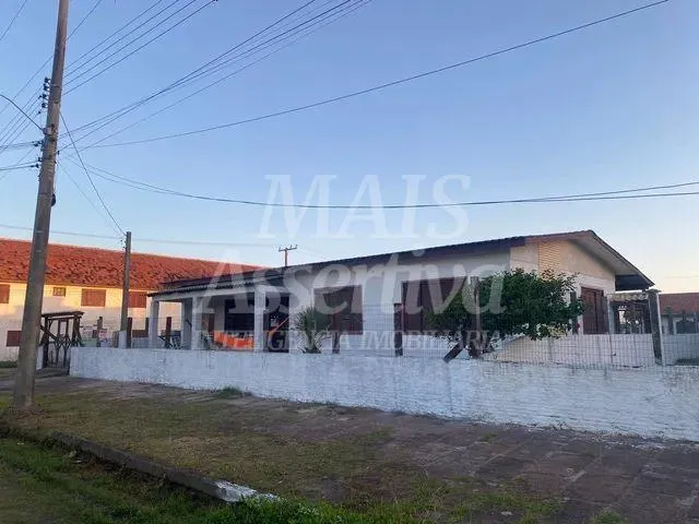 Casa para venda em Balneário Pinhal 