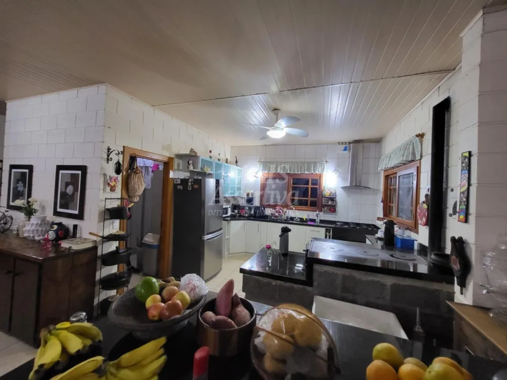 Ótimo Sítio à venda localizado no bairro Águas Claras em Viamão/RS 