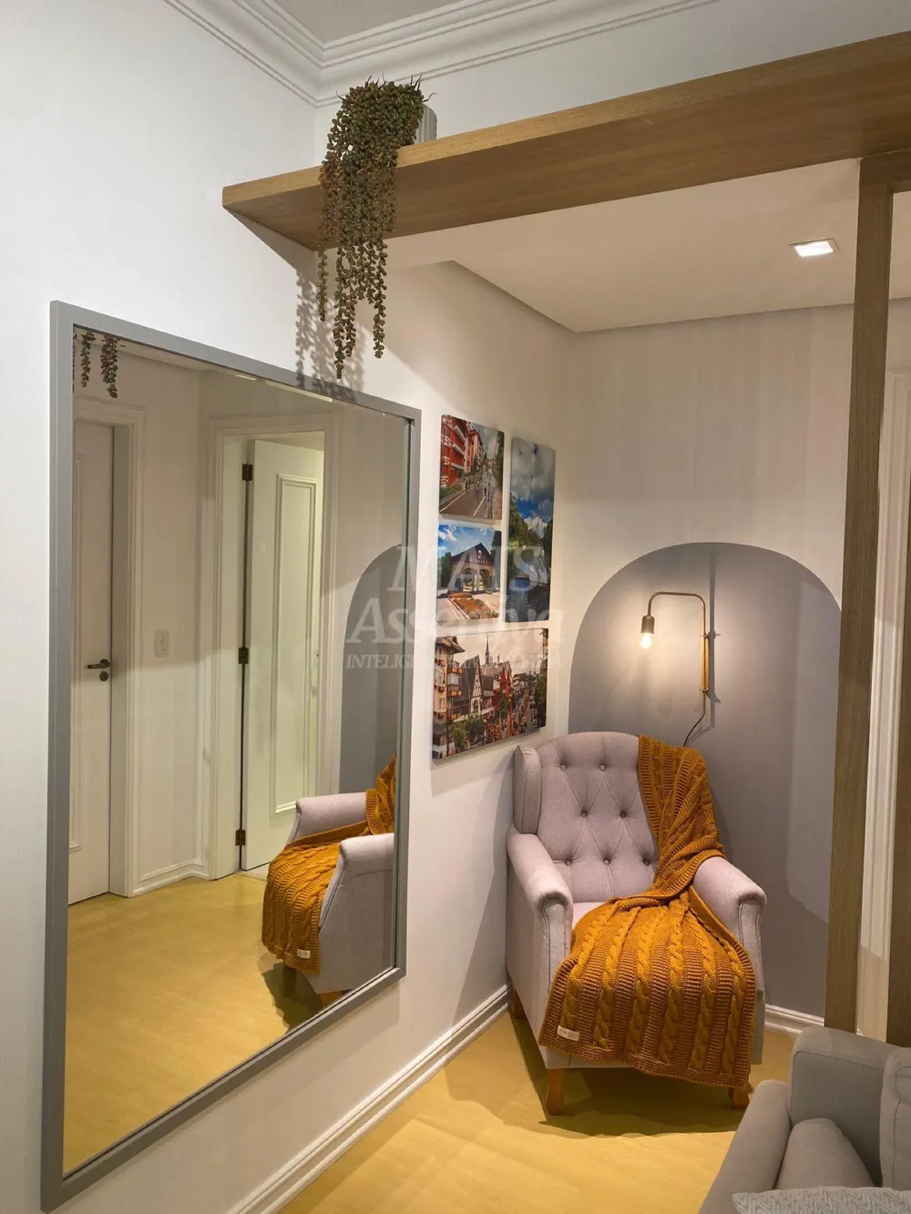 Apartamento mobiliado à venda na Serra Gaúcha, no município de Gramado/RS 