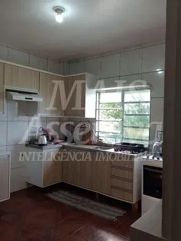 Casa semi mobiliada para venda em Pinhal Centro