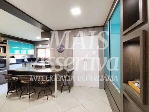 Excelente sobrado semi mobiliado para venda, bairro União em Estância Velha/RS.