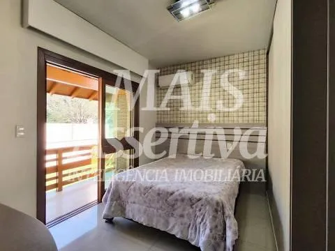 Excelente sobrado semi mobiliado para venda, bairro União em Estância Velha/RS.