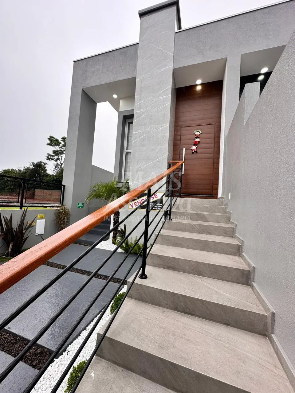 Casa mobiliada para venda em Estância Velha Lago Azul