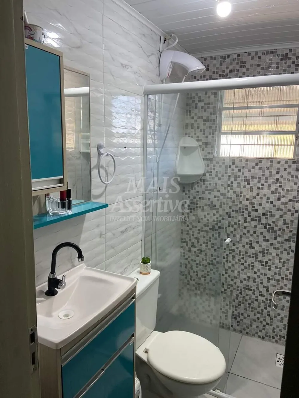 Casa semimobiliada para venda em Tramandaí Zona Nova