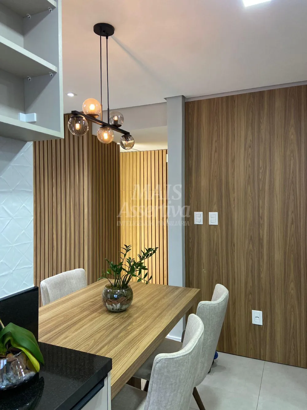  Excelente Apartamento semimobiliado em bairro nobre na Cidade de Novo Hamburgo