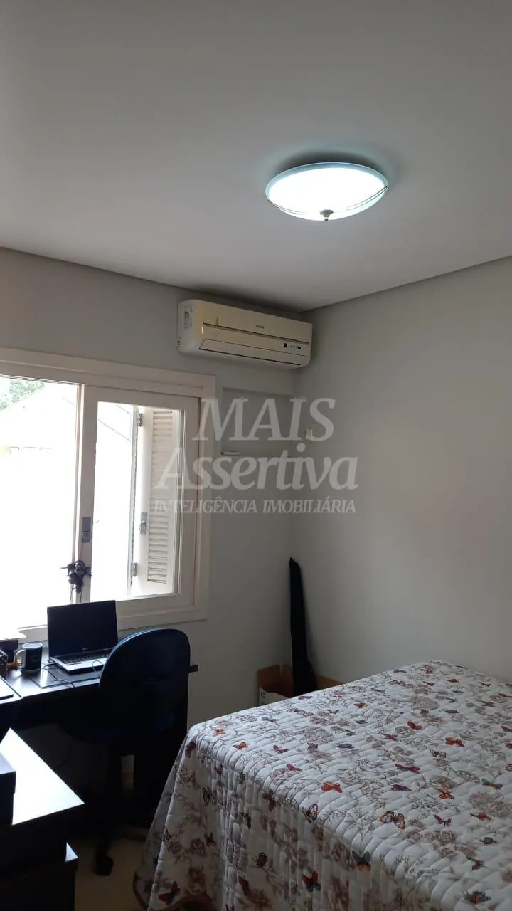Lindo sobrado 03 dormitórios para venda em Novo Hamburgo bairro Hamburgo Velho