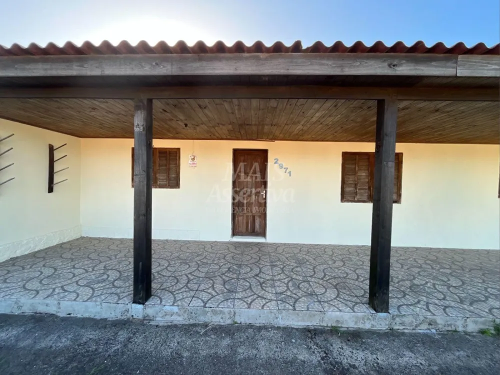 Casa mobiliada 03 dormitórios para venda em Quintão