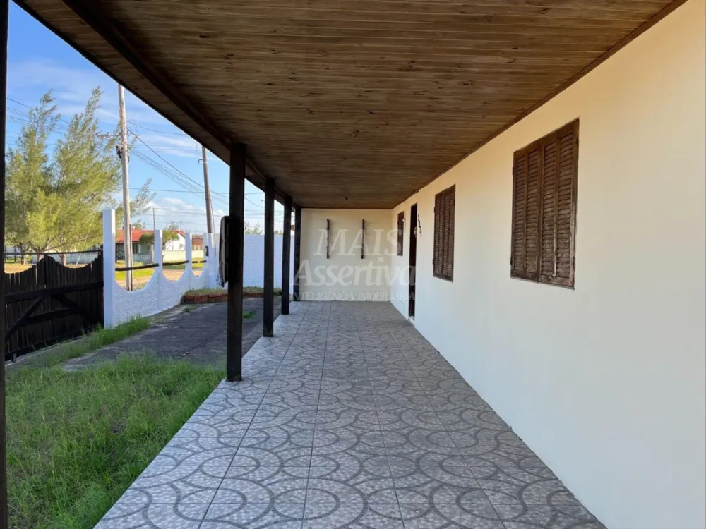 Casa mobiliada 03 dormitórios para venda em Quintão