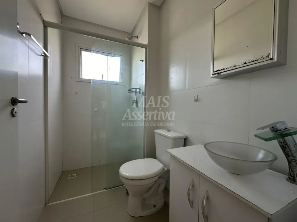 Apartamento semimobiliado 03 dormitórios para venda em Itapema bairro Morretes
