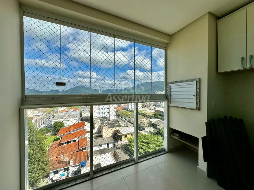 Apartamento semimobiliado 03 dormitórios para venda em Itapema bairro Morretes