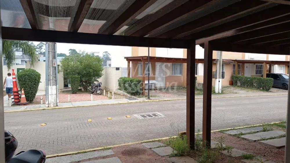 Sobrado 03 dormitórios para venda próximo a Prefeitura de Novo Hamburgo