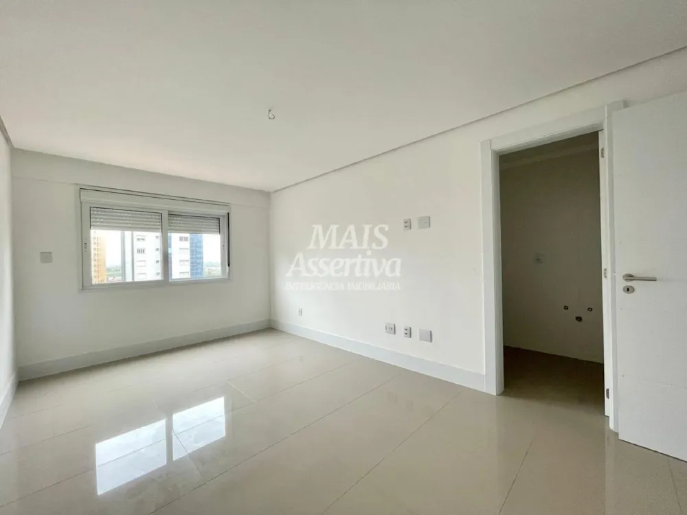Apartamento para Venda em Torres / RS no bairro Centro