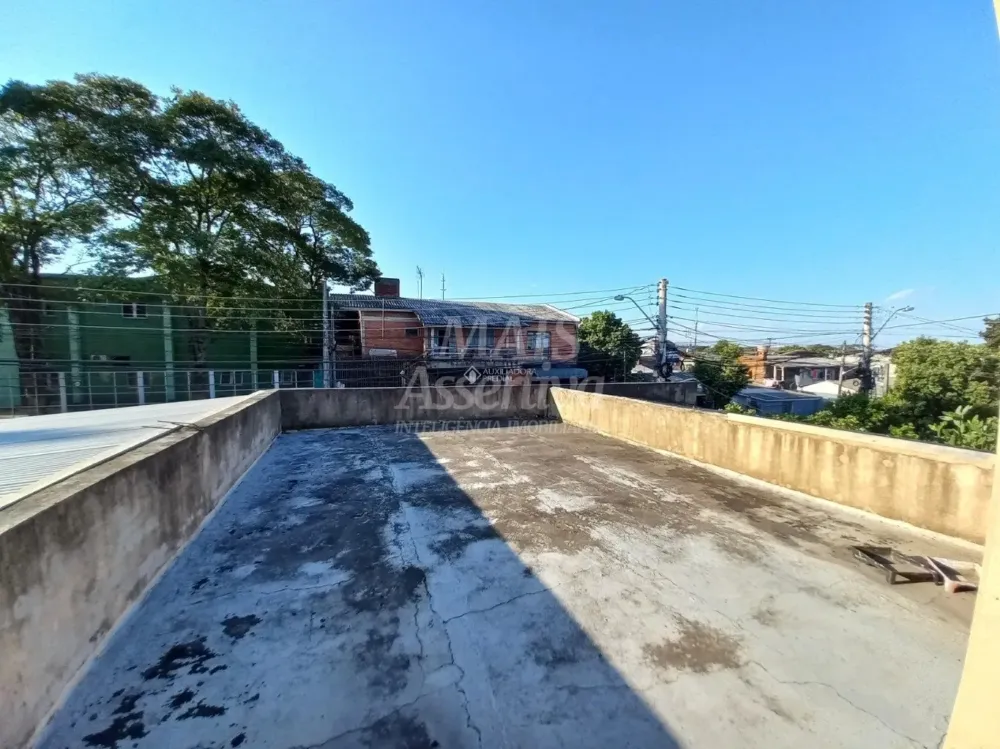 Excelente sobrado com sala comercial para locação em Canudos, Novo Hamburgo/RS