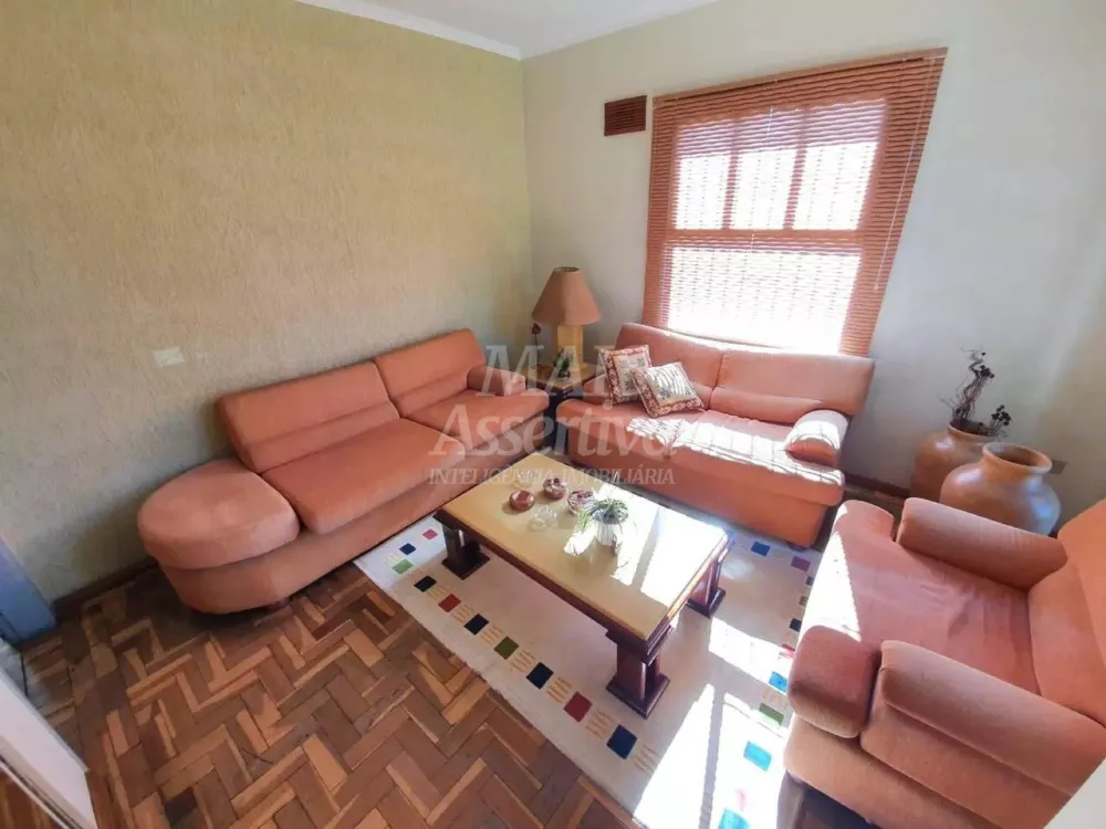 Casa ampla 05 dormitórios para venda no Bairro Rondônia em Novo Hamburgo