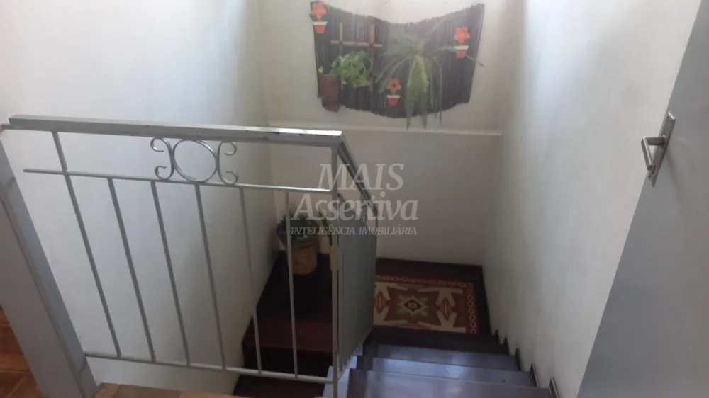 Casa ampla 05 dormitórios para venda no Bairro Rondônia em Novo Hamburgo