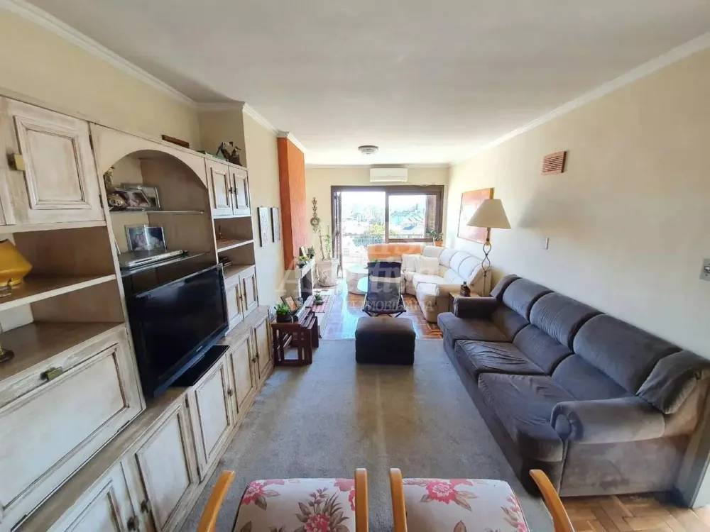 Casa ampla 05 dormitórios para venda no Bairro Rondônia em Novo Hamburgo
