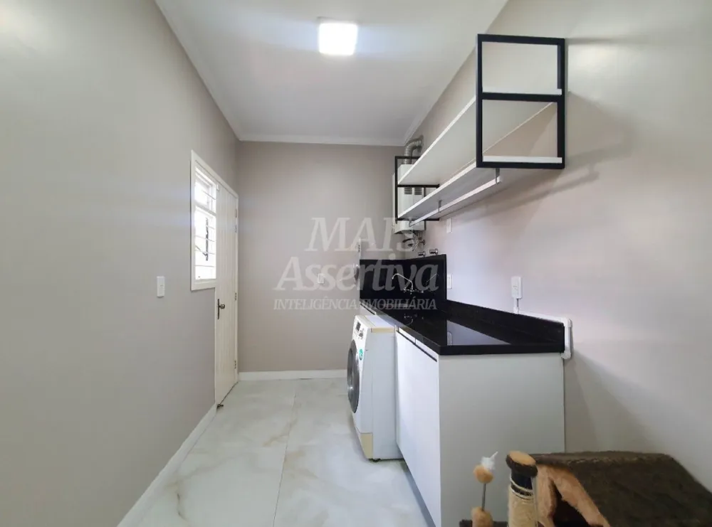 Bellíssima casa mobiliada alto padrão para venda em Campo Bom
