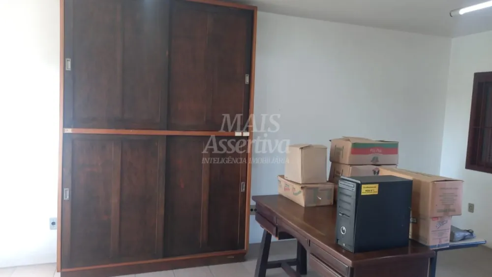 Casa para venda no bairro Rondônia em Novo Hamburgo