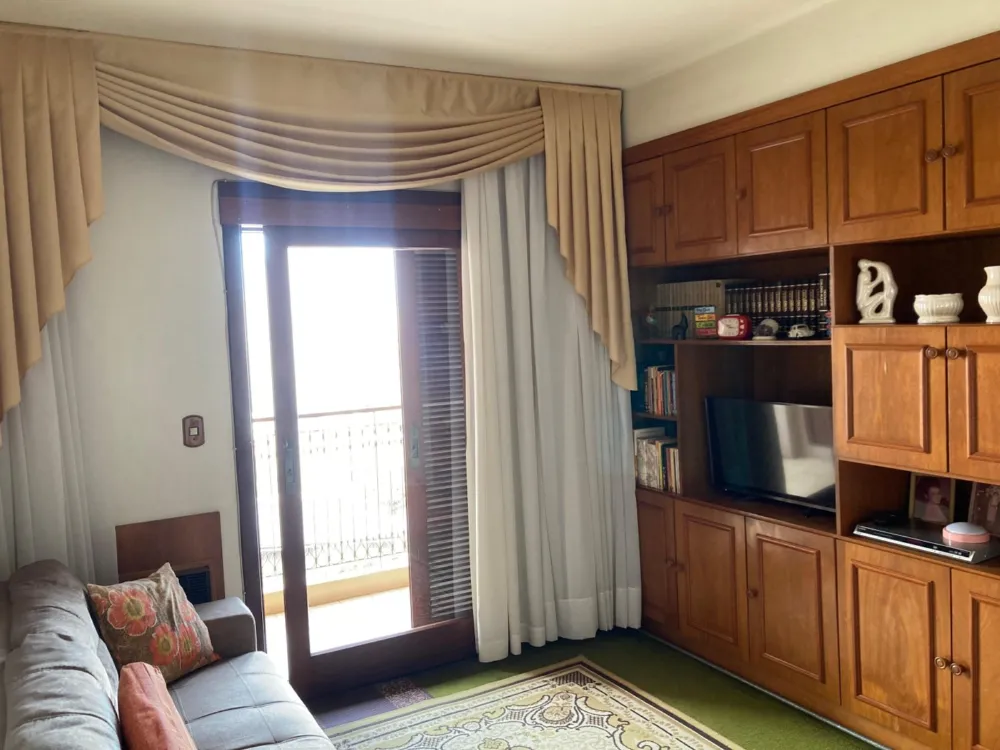Amplo Apartamento para venda em região privilegiada de Novo Hamburgo