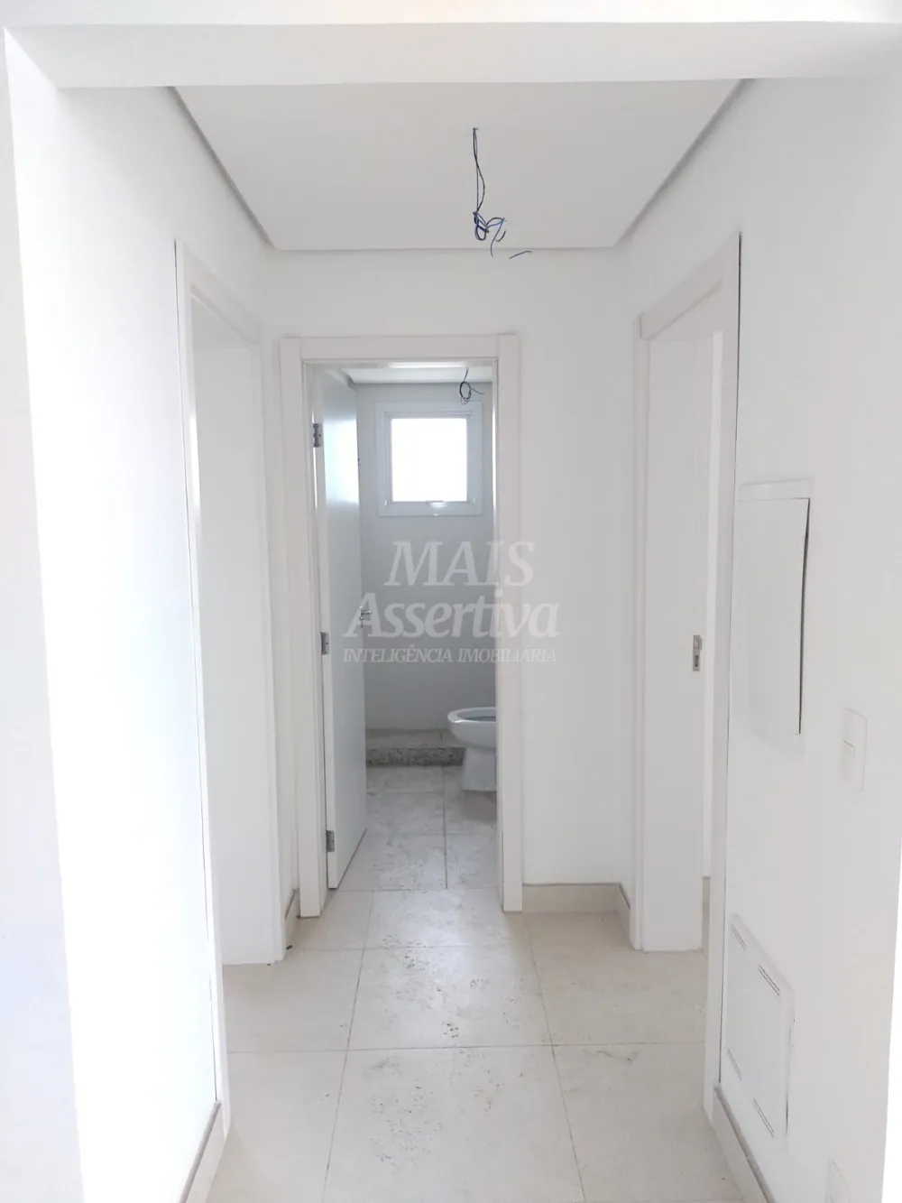 Excelente apartamento à venda no Centro de Campo Bom - 2 dormitórios, 1 suíte
