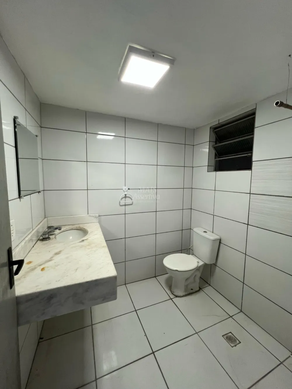 Excelente Sala Comercial para Locação na Rua Ícaro - Canudos, Novo Hamburgo/RS