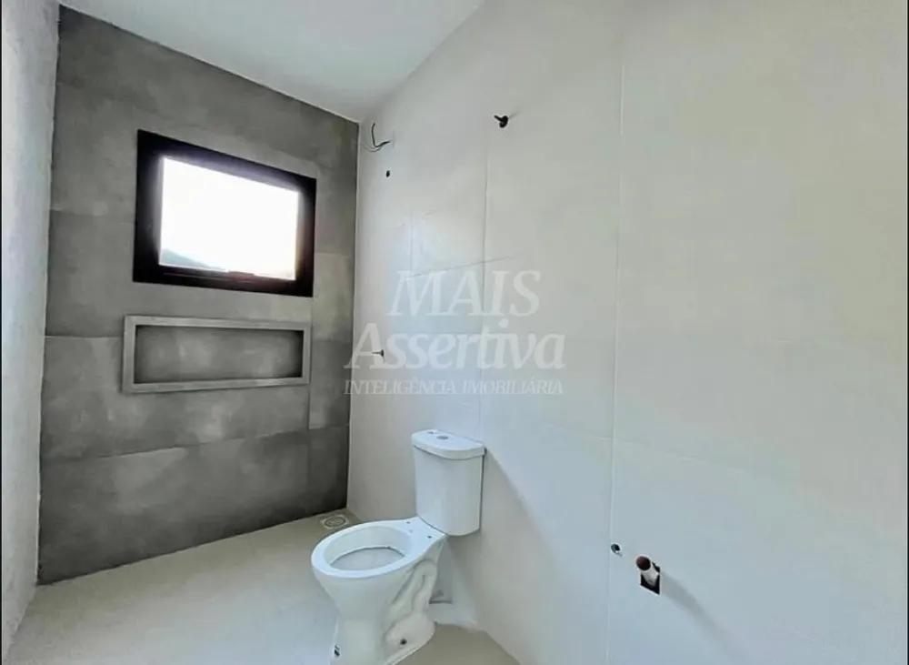 Excelente casa nova à venda no bairro Jardim do Sol em Campo Bom/RS - 3 Dormitórios