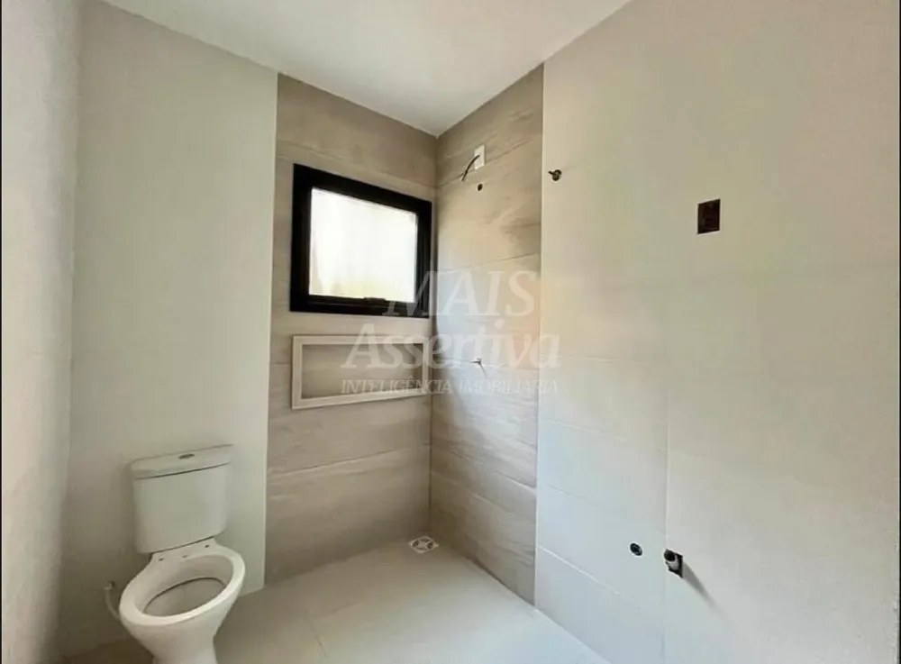 Excelente casa nova à venda no bairro Jardim do Sol em Campo Bom/RS - 3 Dormitórios