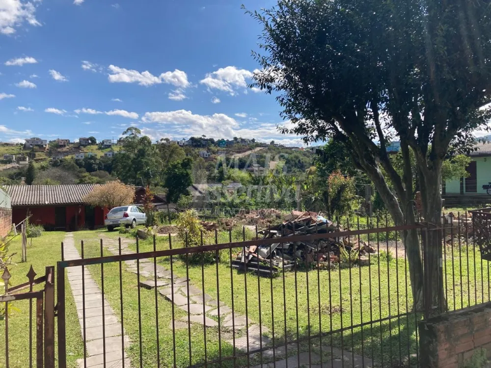 Terreno diferenciado em T com 1.110m² para venda em Campo Bom bairro Imigrante Norte