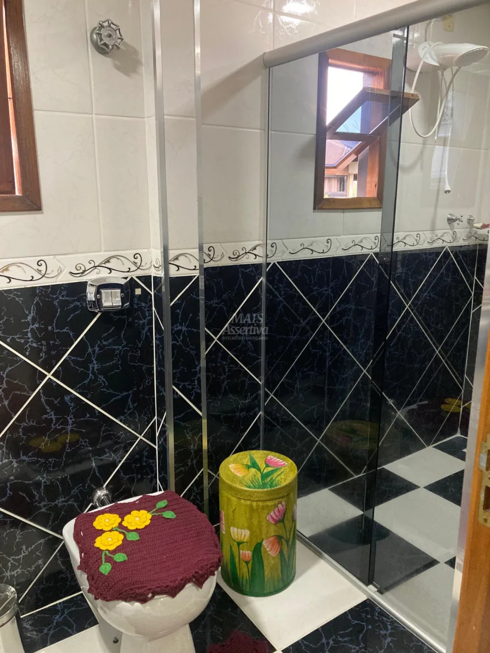 Casa 03 dormitórios para venda em Novo Hamburgo bairro São Jorge