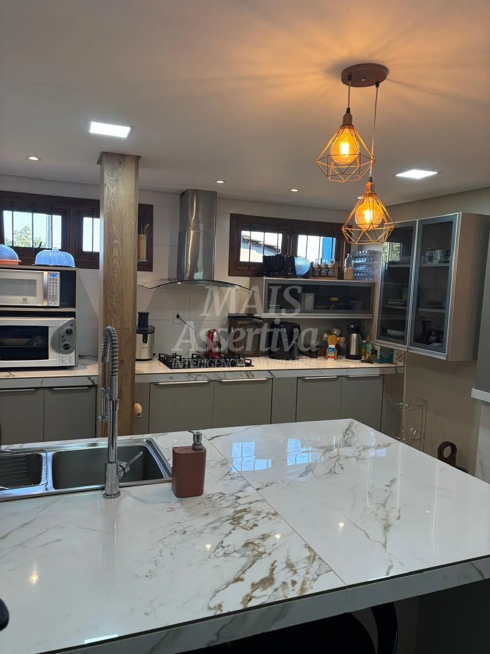 Lindo Sítio/Casa para venda com 04 dormitórios em São José do Hortêncio