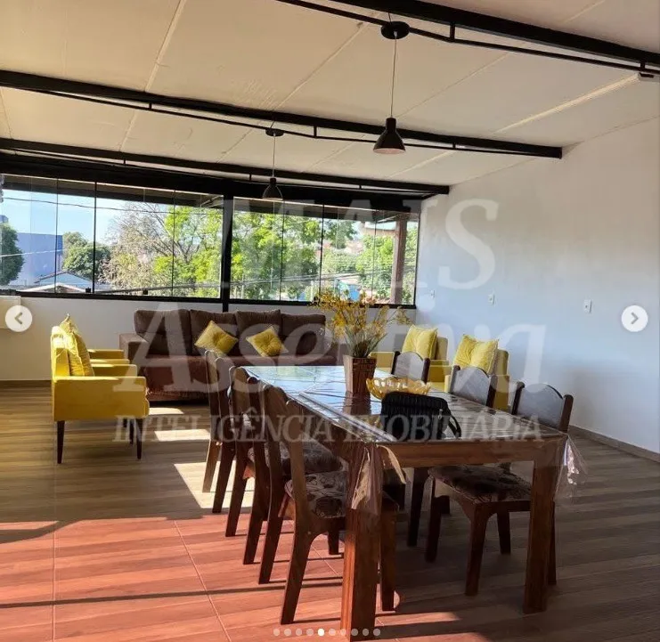 Casa Residencial e Comercial para venda no bairro Petrópolis em Novo Hamburgo