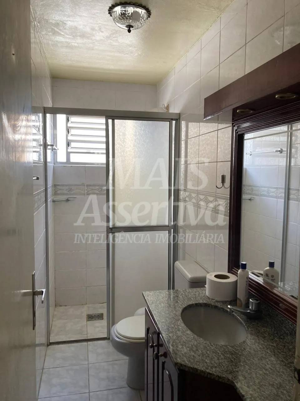 Apartamento mobiliado para locação 02 dormitórios na Av. dr. Maurício Cardoso em Novo Hamburgo