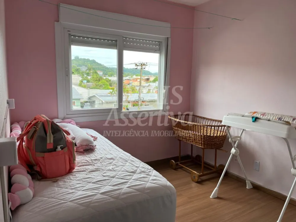 Apartamento semi mobiliado, 2 quartos para venda no bairro São Jorge, Novo Hamburgo/RS
