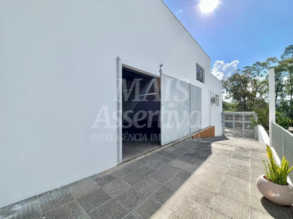 Prédio comercial +Casa Residencial para venda , bairro Ipiranga em Campo Bom/RS.