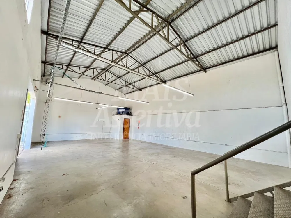 Prédio comercial +Casa Residencial para venda , bairro Ipiranga em Campo Bom/RS.